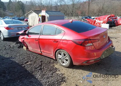 2019 Hyundai Elantra Sel z USA, uszkodzony, nr VIN 5NPD84LF7KH437940